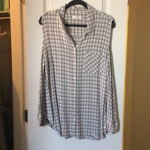 COLD SHOULDER FLANNEL